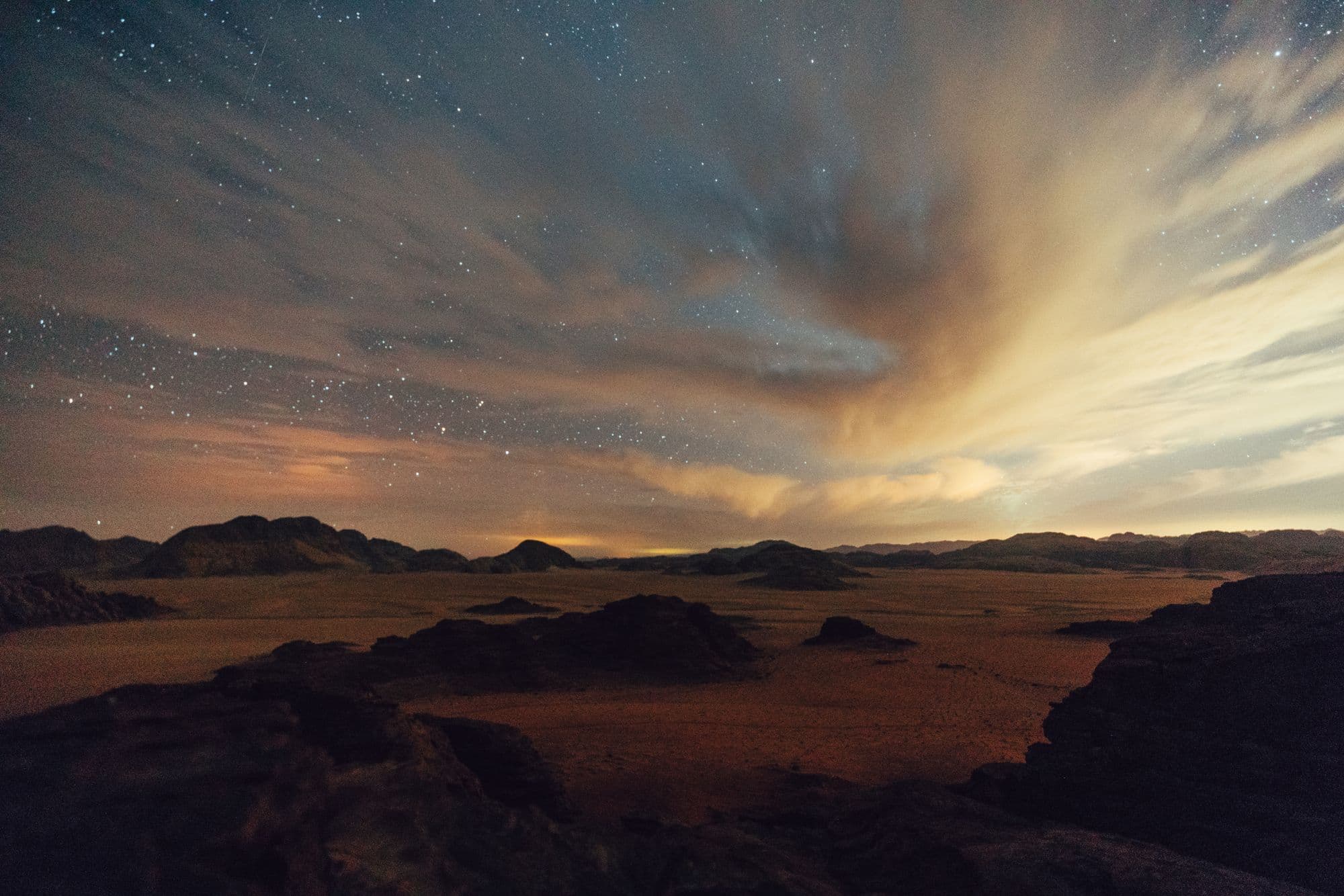 Scenic view of Wadi Rum desert at night